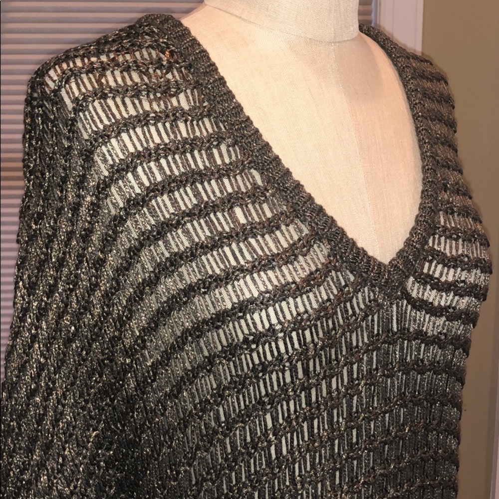 NWT Katies Metallic Thread Open Stitch Sweater